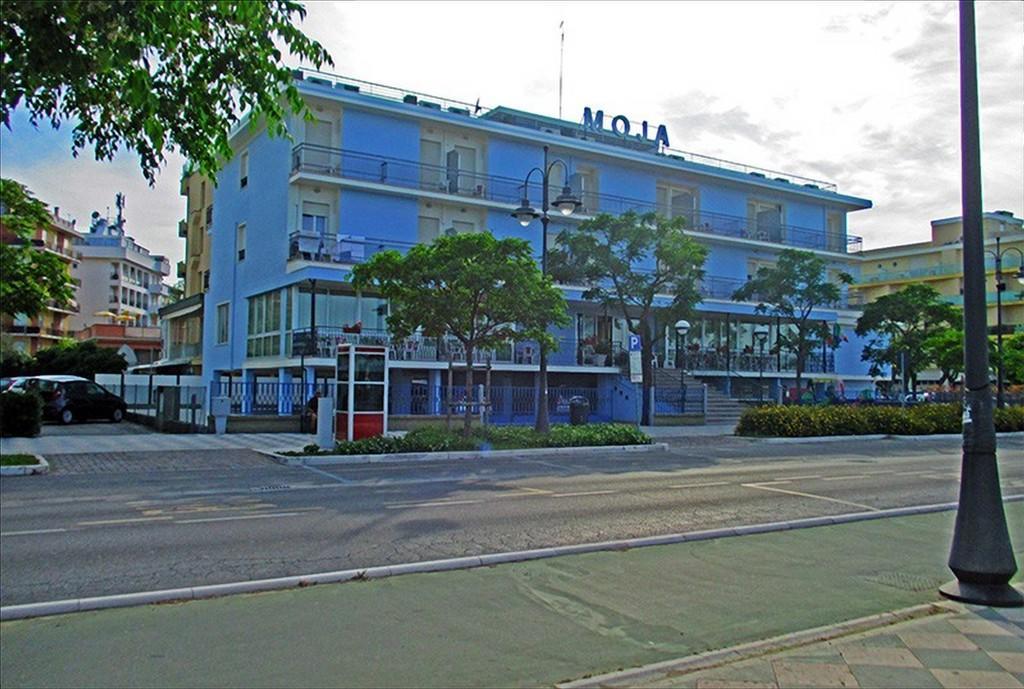 Hotel Moja Чезенатико Екстериор снимка